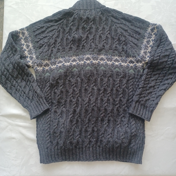 INIS CRAFTS MERINO WOOL ZIP SWEATER NWT LARGE - Picture 3 of 16